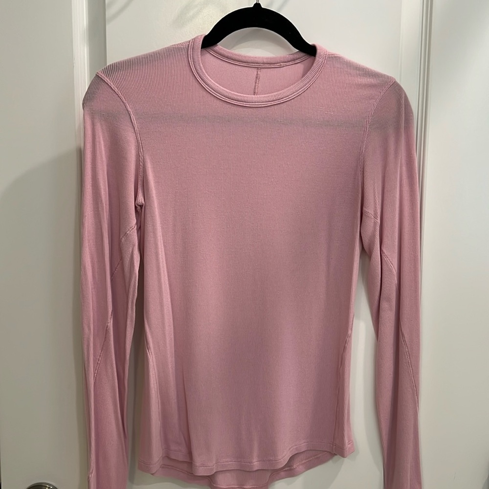NWOT, Lululemon pastel pink cotton shirt, size 6.